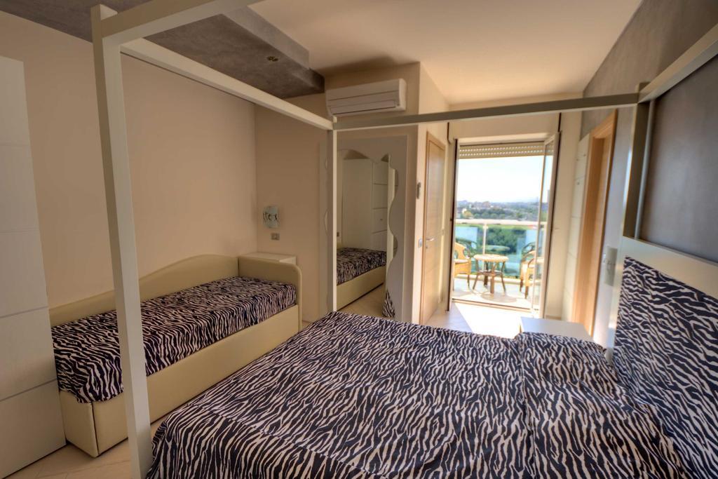 Hotel Sydney Сан-Бенедетто-дель-Тронто Номер фото